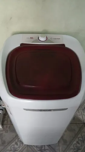 Vendo um tanquinho