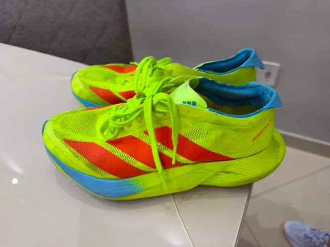 Tênis adidas driver RC 37 