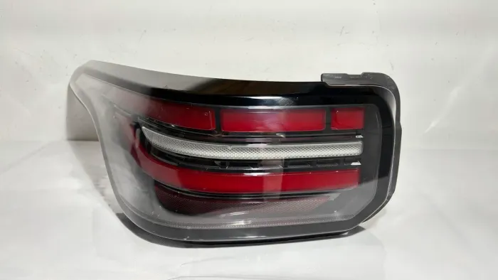 Lanterna traseira Fiat toro 2026 original sem detalhes