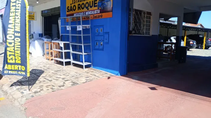 Liquidação de móveis o estoque