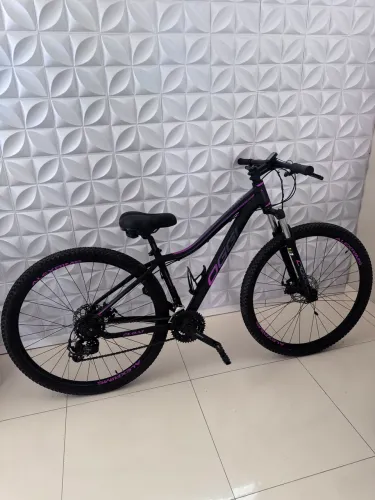 Bike aro 29 Oggi Float 5.0 quadro em alumínio 