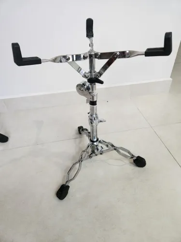 Estante de Caixa Gibraltar (ñ pearl tama ludwig sonor dw mapex gretsch yamaha premier taye