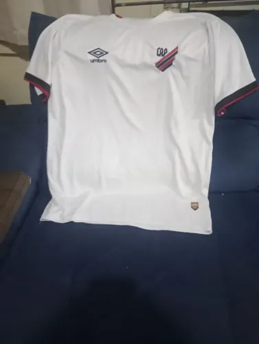 Camisa do Atlético paranaense original marca umbro Tam GG 