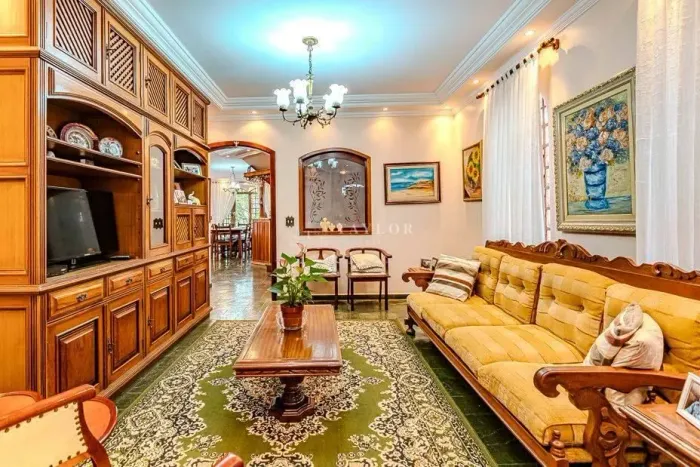Casa com 5 Quartos à Venda, Vila Sônia - São Paulo