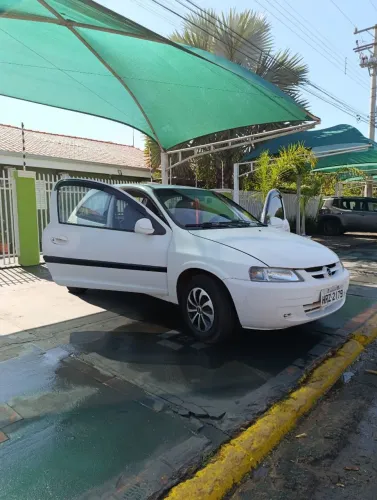 Chevrolet Celta 1.0/super/n.piq.1.0 MPFI VHC 8V 3P 2001