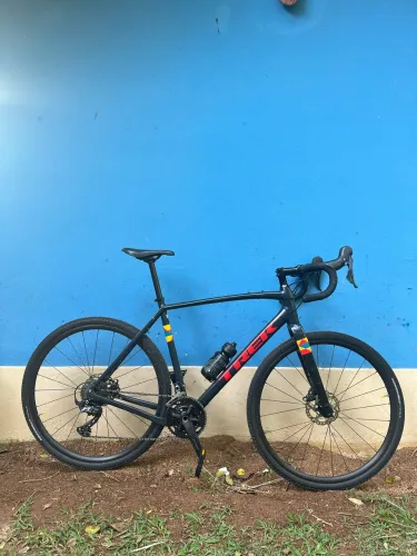 Bicicleta Trek Checkpoint