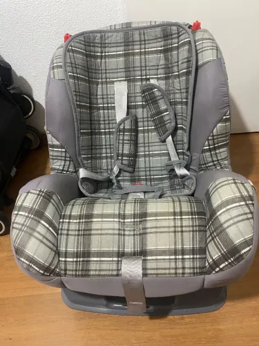Cadeirinha tutti baby