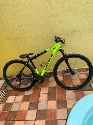 Bike track aro 29 por apenas 650 reais!!!!!!
