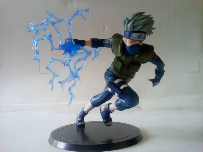Boneco Naruto Kakashi