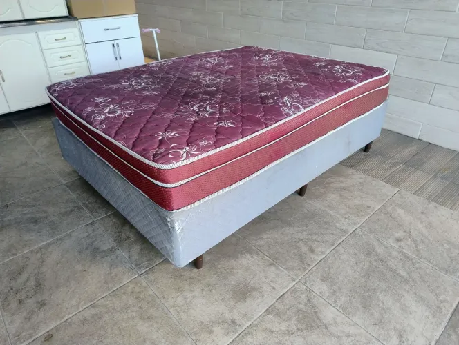 Cama box casal
