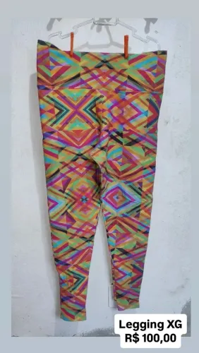Legging Wondersize colorida com pezinho Tam XG