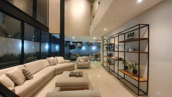 Casa de 320m² à venda, no Condomínio Jardins Valência, Goiânia - GO