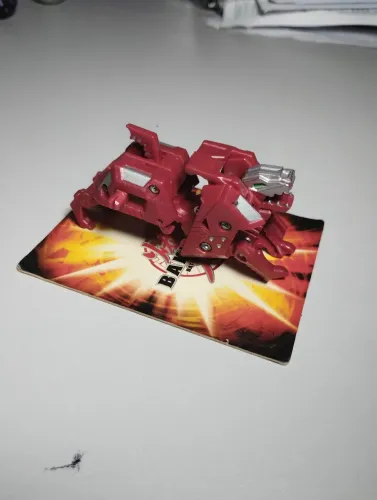 Bakugan Subterra Grakas Hound
