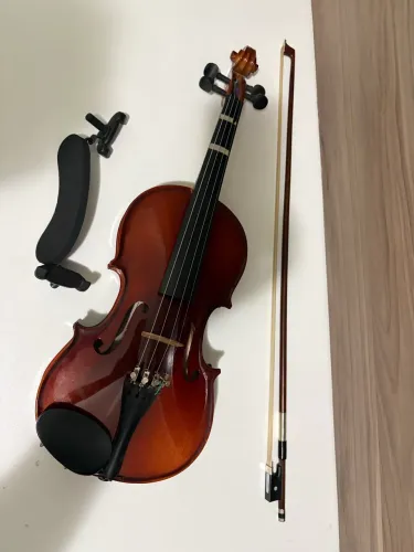 Violino Pearl River V182 1/2
