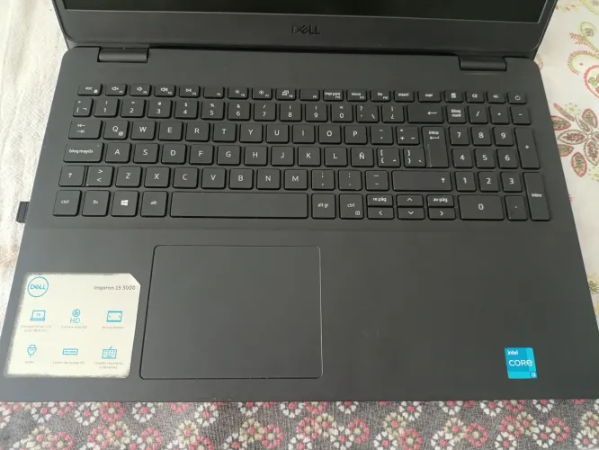 Notebook Dell Inspiron 5000, 12gb ram, 256 gb  1tb SSD, proc i3