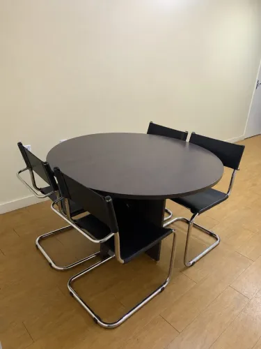 Conjunto Mesa e Cadeiras