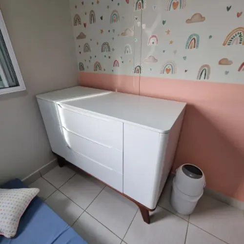 Kit Quarto de Bebê Completo - Berço + cômoda (Excelente Estado)