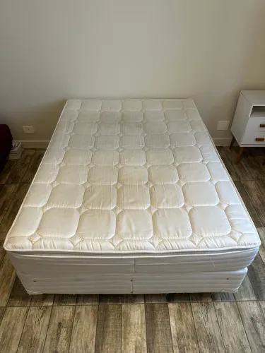 Cama e Colchão