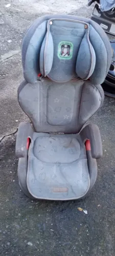 Assento de carro de 16 a 32 kl