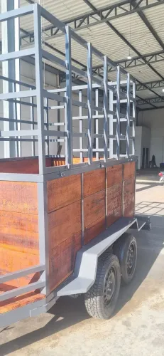 Carretinha carga viva 2500kg 