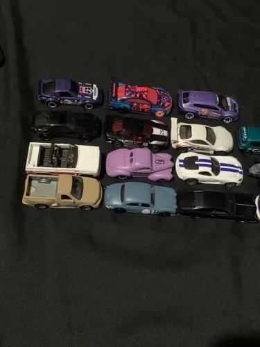 Hot wheels 18 loser