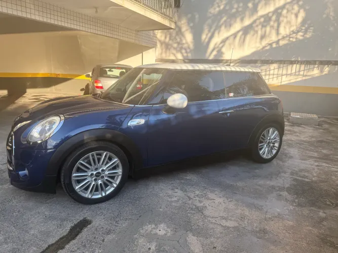 Mini Cooper S 2.0 Turbo 16V 3P Aut. 2015