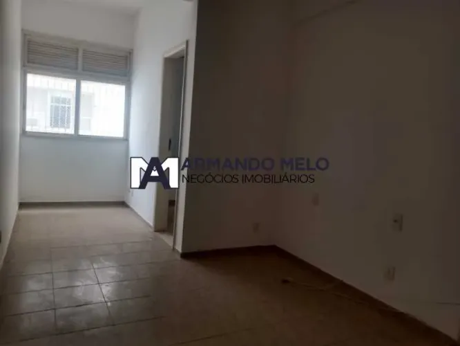 Apartamento à venda dois quartos com dependência Botafogo, Rua Lauro Muller