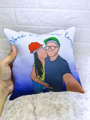 Almofada Personalizada + Caricatura Semi Completa