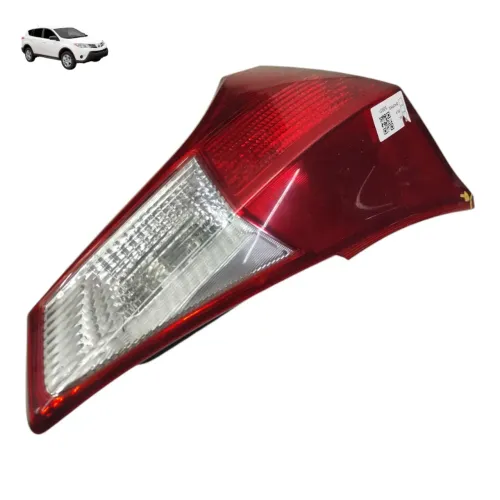 Lanterna Esquerda Tampa Traseira Toyota Rav4 2016 15 Detalhe Esquerdo/motorista Vermelho