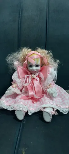 Boneca de porcelana original