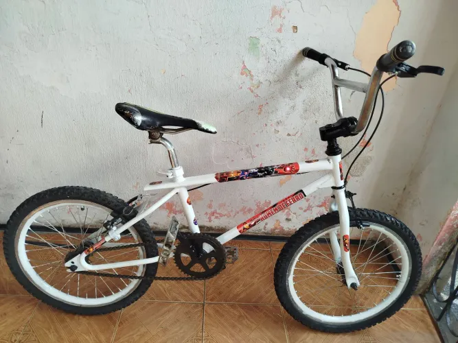 Bicicleta masculina infantil aro 20
