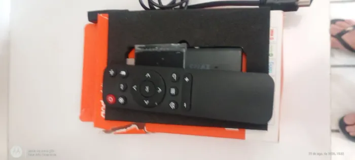 Vende um tv stick 4K novo
