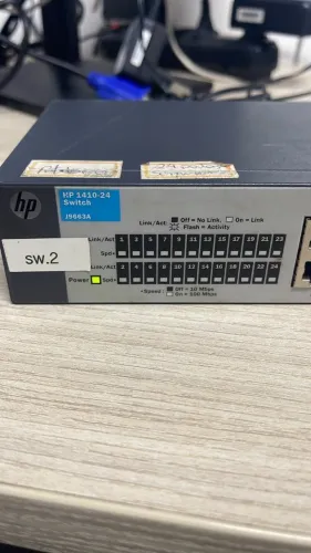 Switch Hp V1410-24 J9663a 24 Portas 10/100