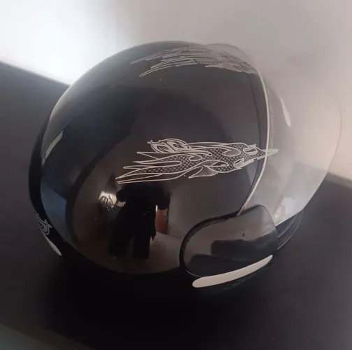 CAPACETE LIBERTY TAMANHO 56°
