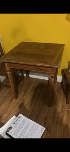 mesa de madeira maciça, rústica/artesanal