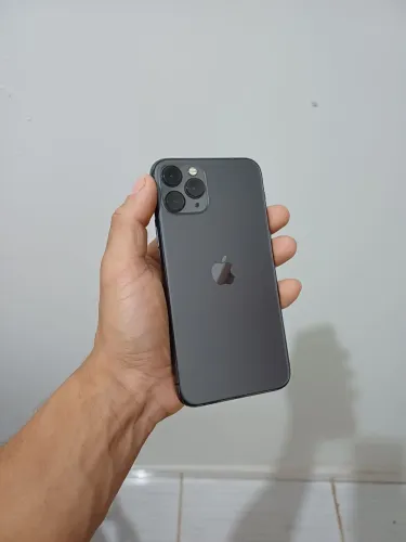 IPHONE 11 PRO IMPECÁVEL