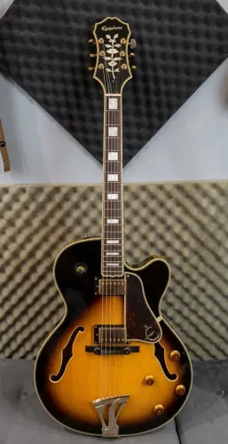 Guitarra Epiphone emporer II Joe Pass ( ótimo estado )