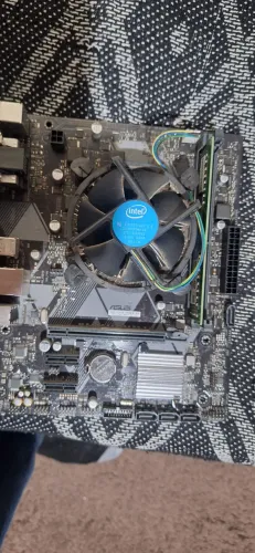 Kit i3 8100 8gb Ddr4 + Fonte 500w