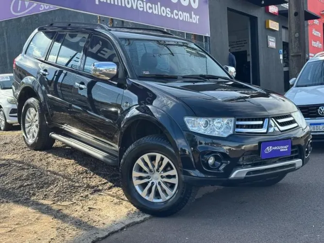 Mitsubishi Pajero HPE 3.2 4X4 T.i. Dies. 5P Aut. 2016