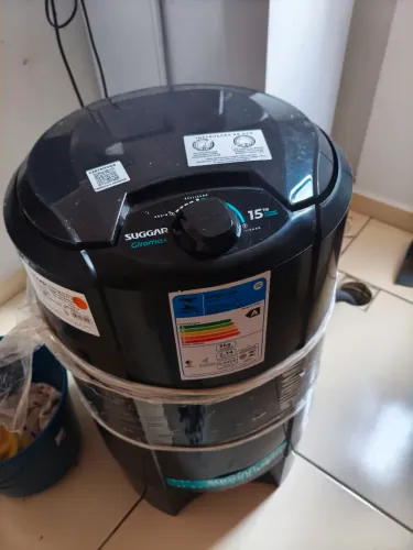 Centrífuga Suggar 15 Kilos semi nova