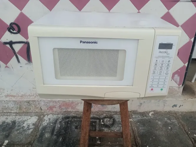 Microondas Panasonic 20 litros