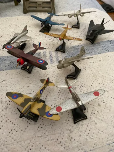 Mini aviões