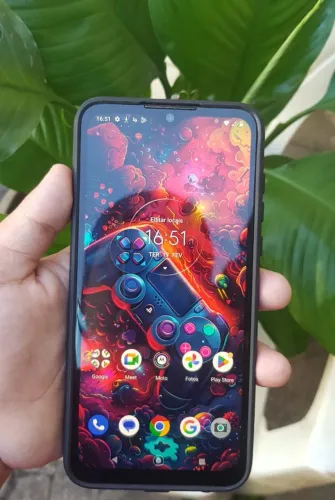 Moto one zoom 128gb NFC biometria tela ok 