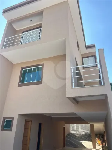 Casa com 3 quartos à venda ou para locação em Vila pedra branca - SP