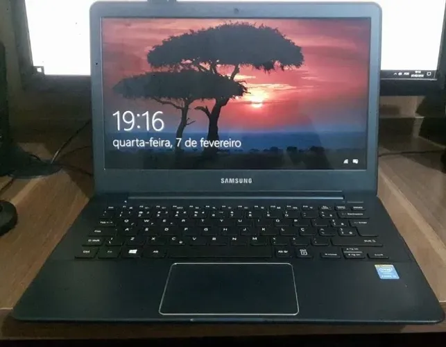 Ultrabook Samsung Style S20 i5 5200 4GB 256GB SSD