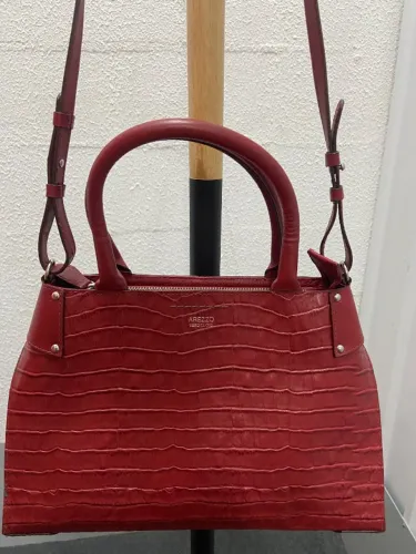 LINDA BOLSA EM COURO DA AREZZO NOVA COM ETIQUETA