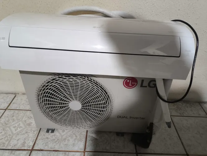 Ar-condicionado LG 12 mil BTUs 
