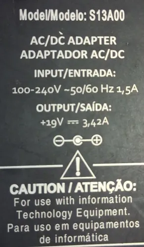 Fonte Alimentação notebook S13A00 19V 3,42A Usado