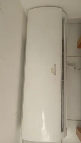 AR CONDICIONADO AGRATTO SPRINT SEMI NOVO