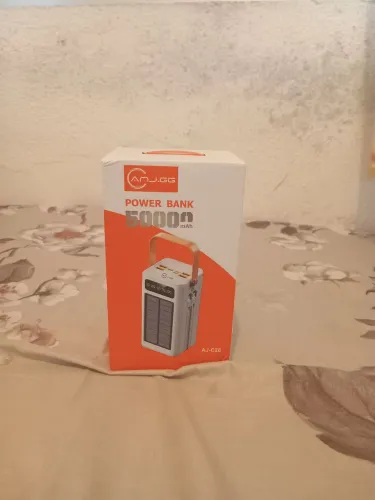 Vendo carregador portátil 50.000MAH novo zerado.